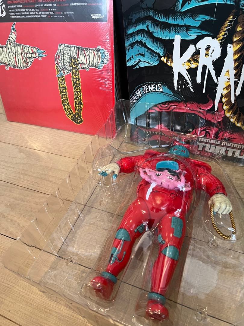 RUN THE JEWELS X KRANG • TMNT フィギュア