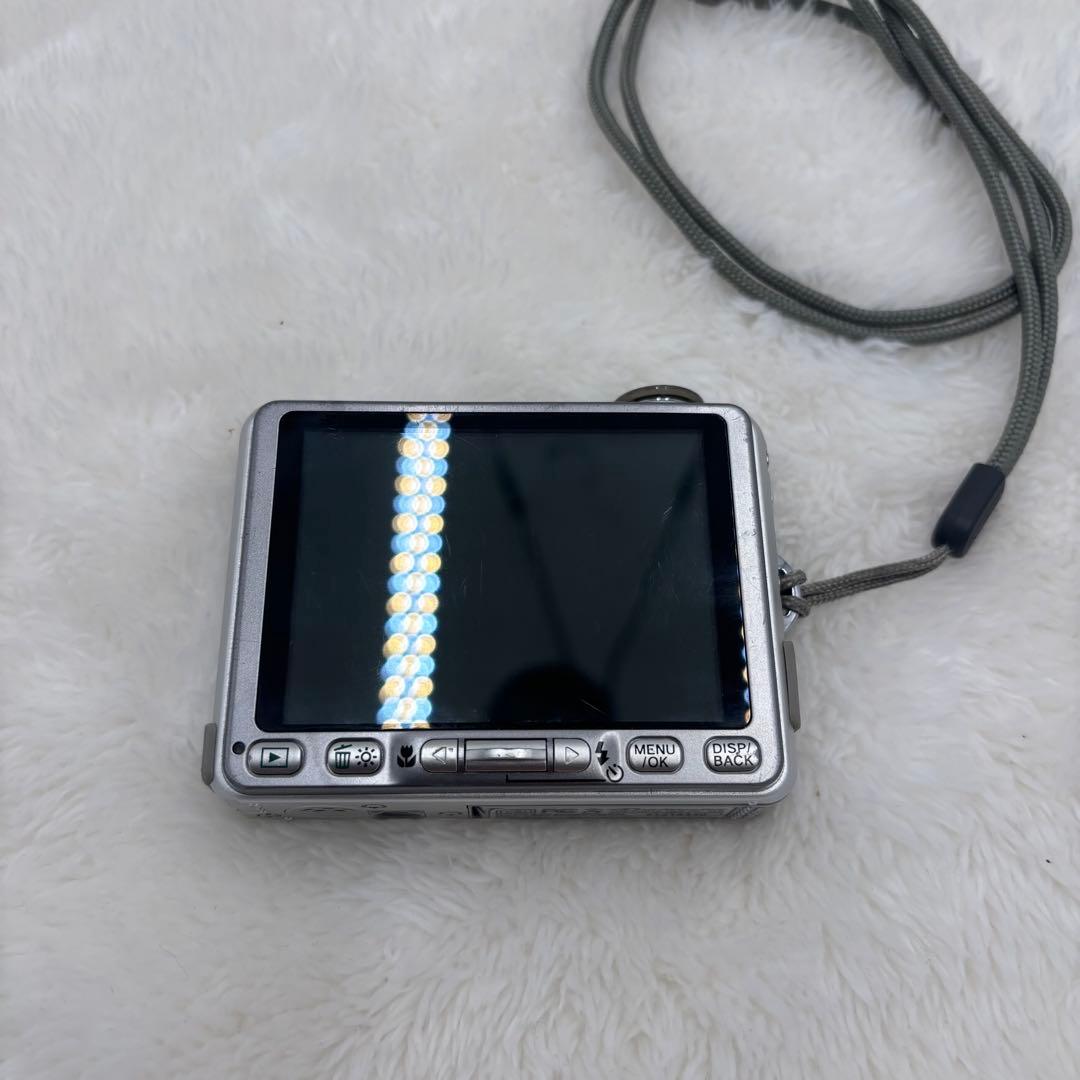 FUJIFILM FinePix V10 コンパクトデジカメ　動作確認済み