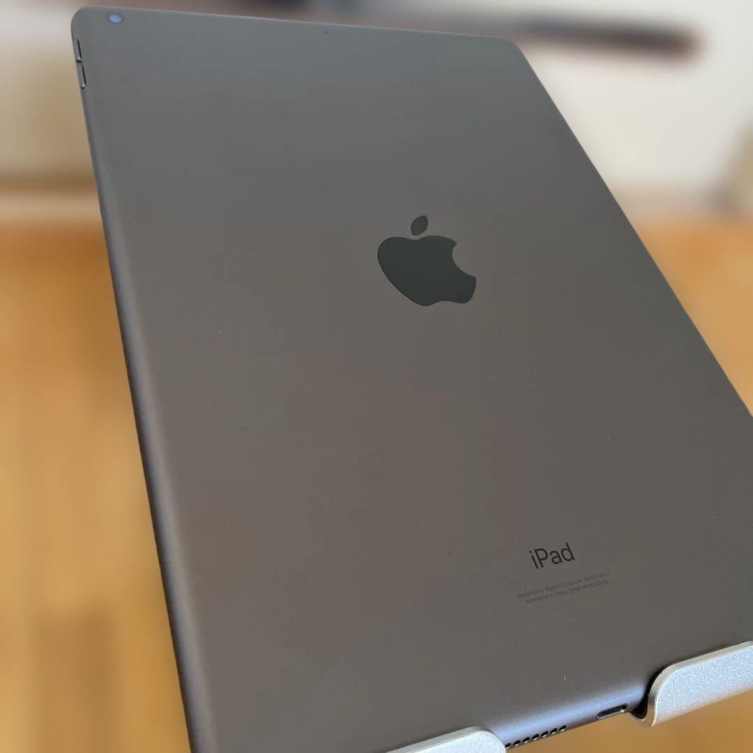 【美品】iPad 第9世代 64GB Wi-Fiモデル　スペースグレー