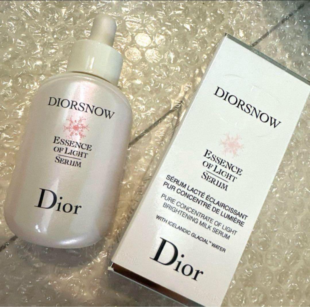 DIOR ESSENCE OF LIGHT SERUM 30ml 新品