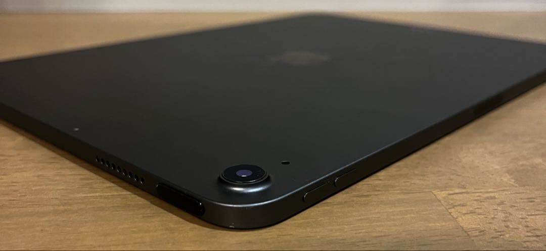 Apple iPad Air第4世代　64GB Wi-Fiモデル