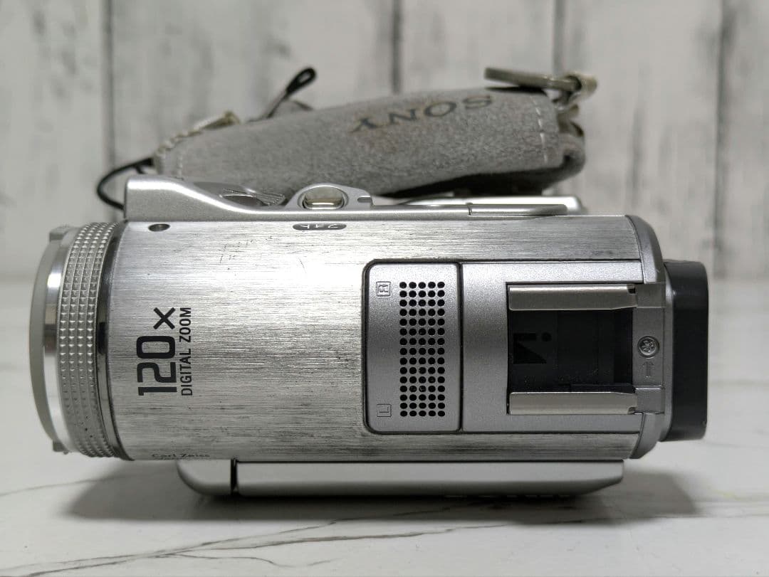 ② SONY　DCR-PC350　MiniDV対応