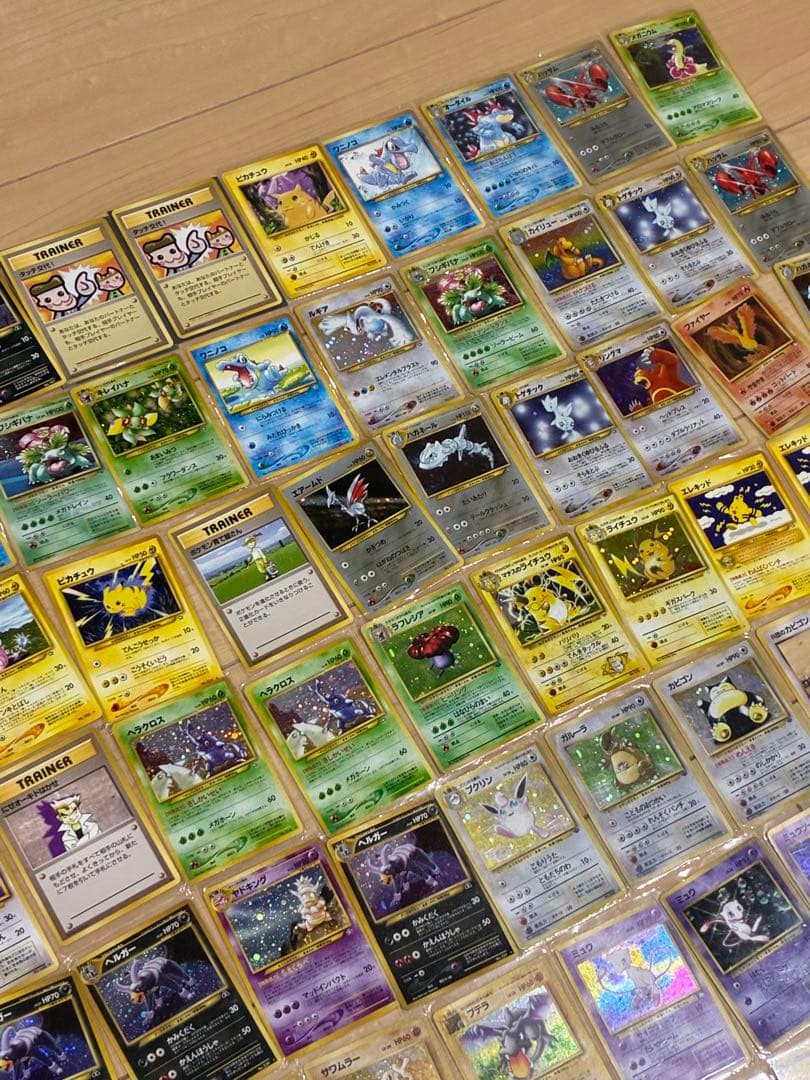 カ*ィ様 くいしんぼカビゴン 旧裏 大量　ポケモンカード