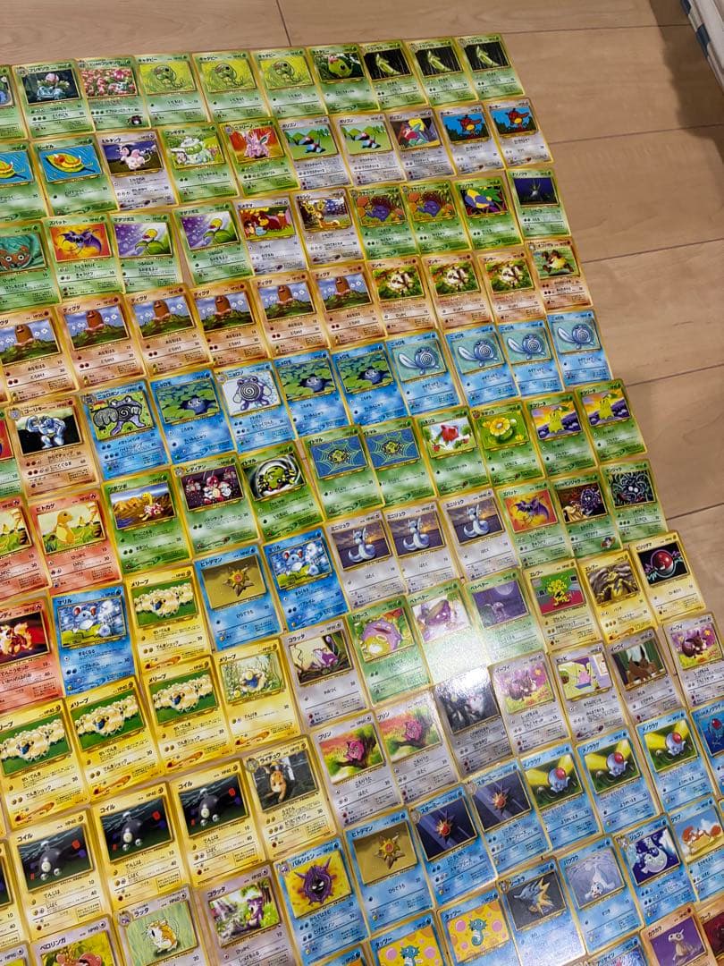 カ*ィ様 くいしんぼカビゴン 旧裏 大量　ポケモンカード