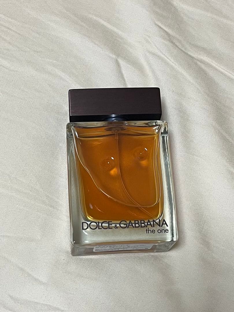 【ほぼ新品】100ml.ドルチェ&ガッバーナ　ザ・ワンフォーメン　オードトワレ