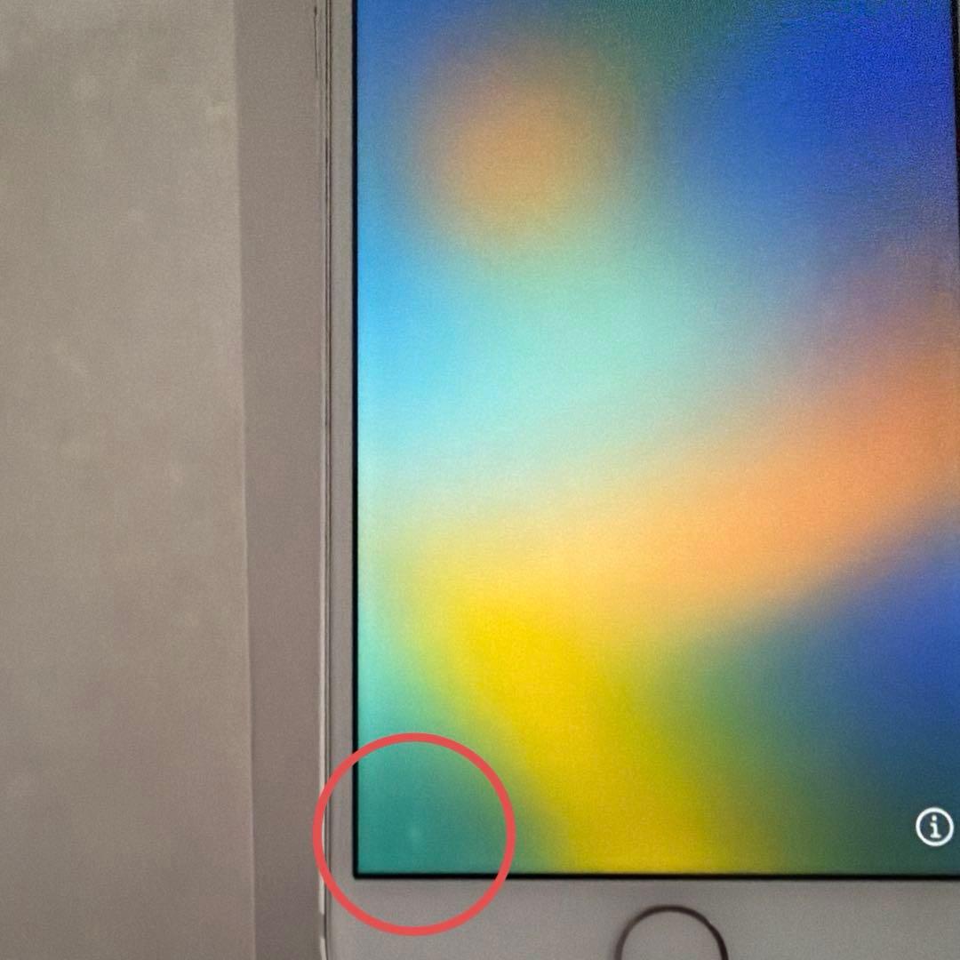 iPhone8 64GB SIMフリー　シルバーsilver 本体