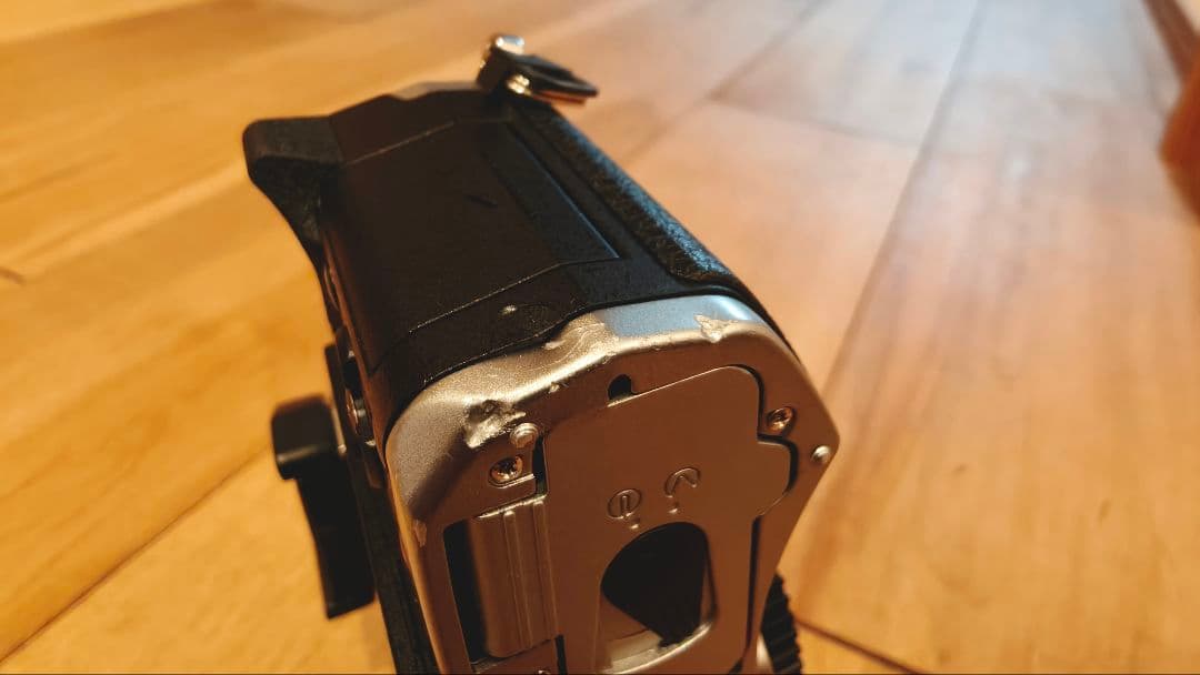OLYMPUS OM-D E-M5 Mark II シルバー ボディ