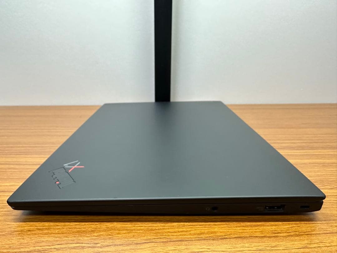 Windowsノート本体 2. Lenovo X1 Carbon Gen9 i5-1135G7 32Gb