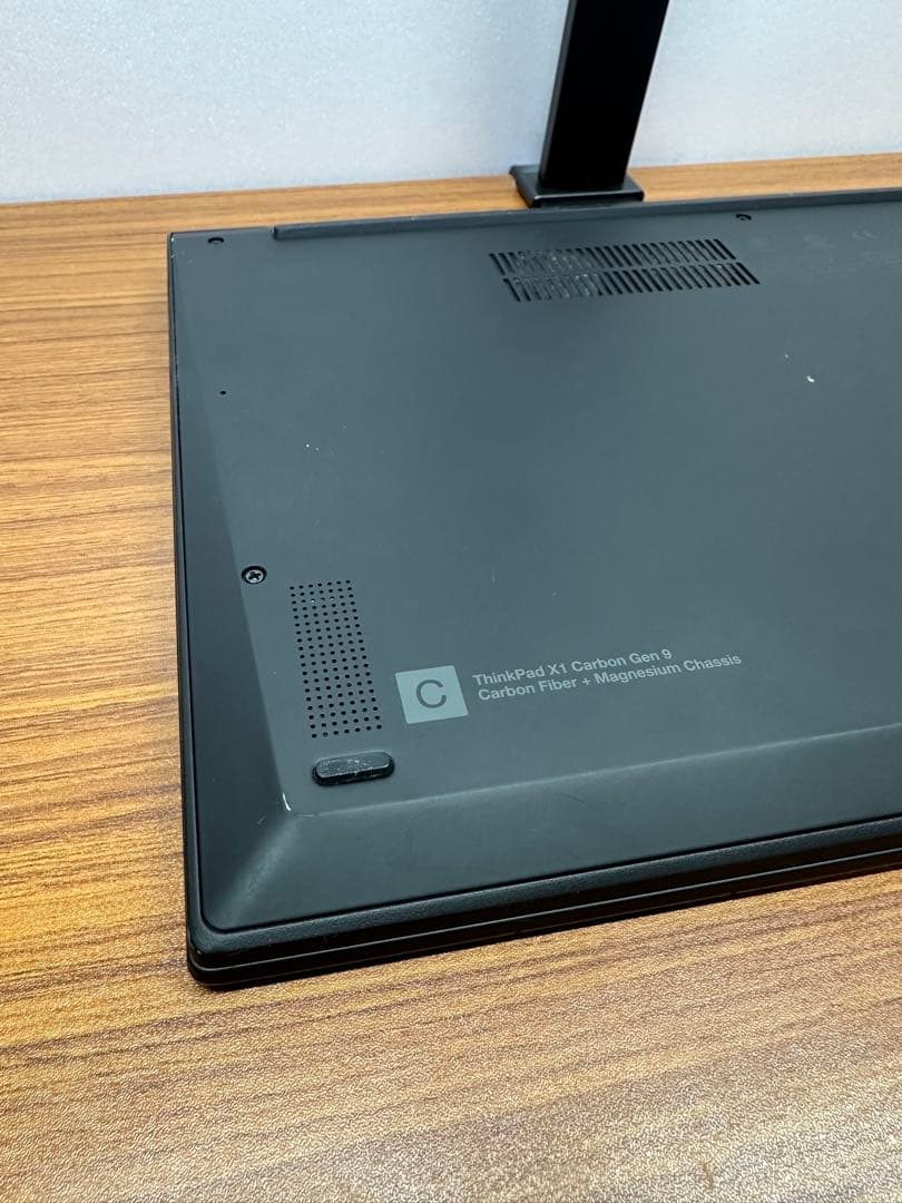 Windowsノート本体 2. Lenovo X1 Carbon Gen9 i5-1135G7 32Gb