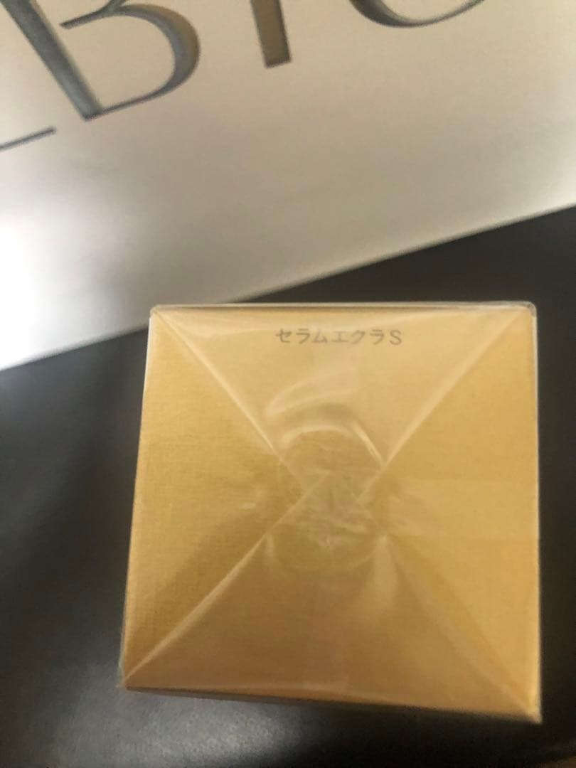 クレドポーボーテ　セラムエクラ　S 40ml
