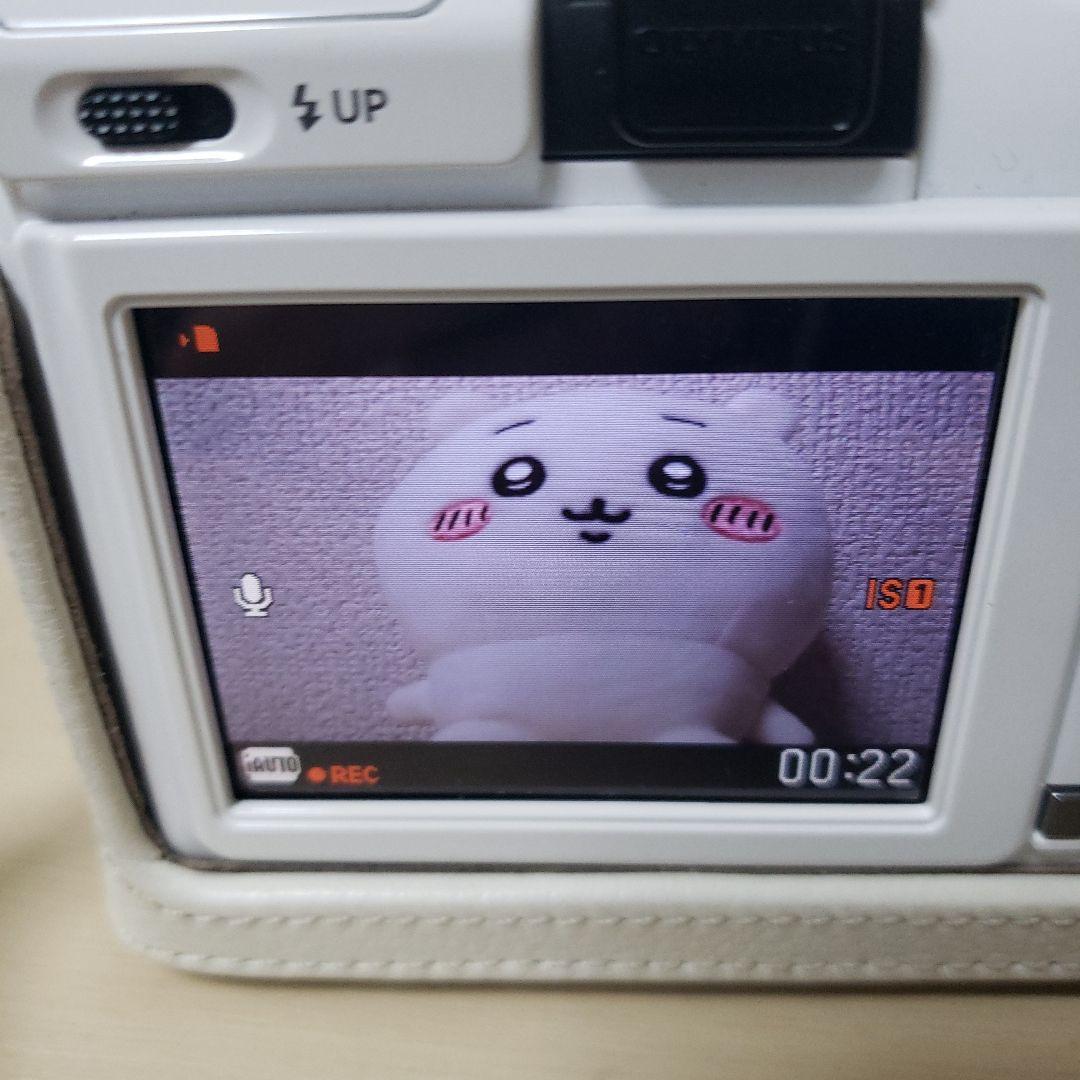 OLYMPUS PEN E-PL1S ホワイト　標準レンズキット　SDカード付