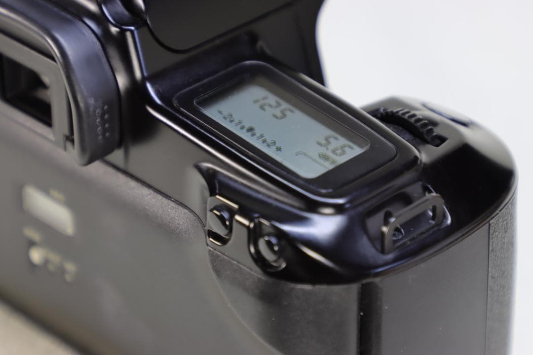 Canon　EOS-1000QD【少年時代に買ったフィルム一眼レフ】　動作確認済