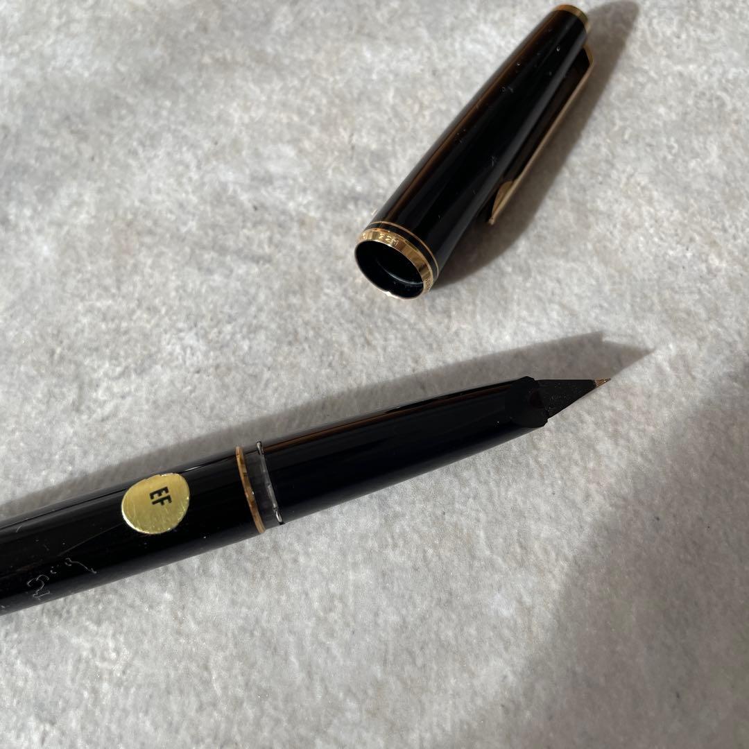美品【レア】MONTBLANCモンブラン 万年筆クラシック221 14金ペン