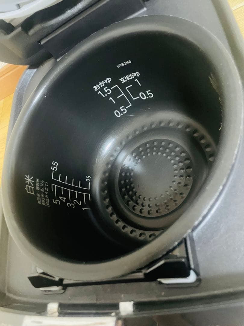日立IHジャー炊飯器　RZ-TS105M 2023年製