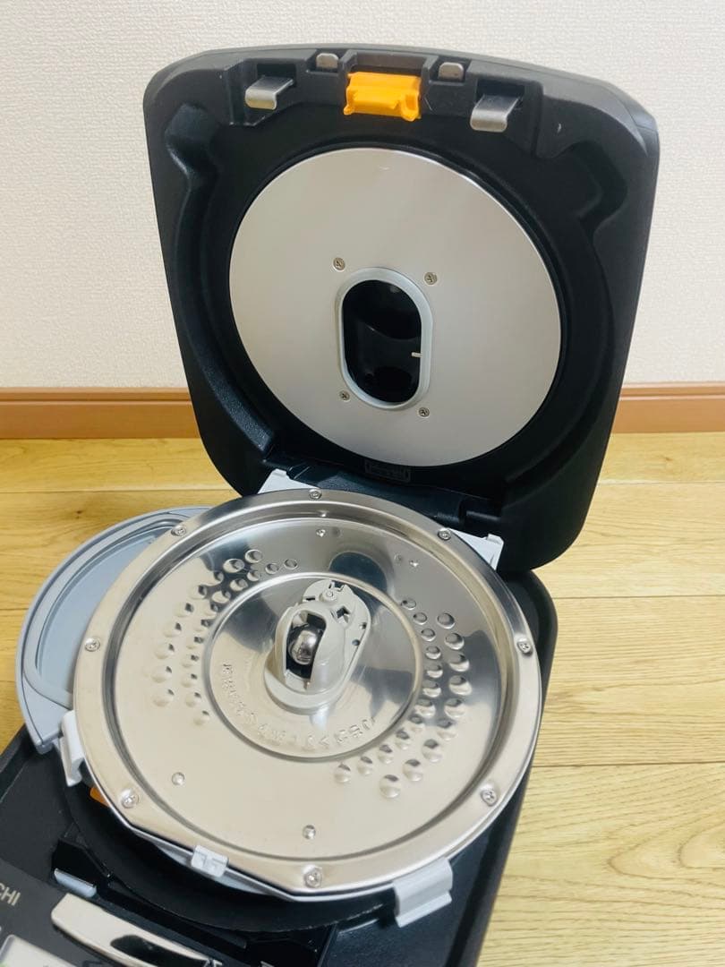 日立IHジャー炊飯器　RZ-TS105M 2023年製