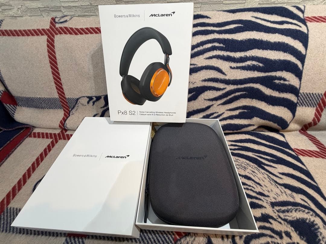 ヘッドホン Bowers & Wilkins Px8 S2 McLaren Edition