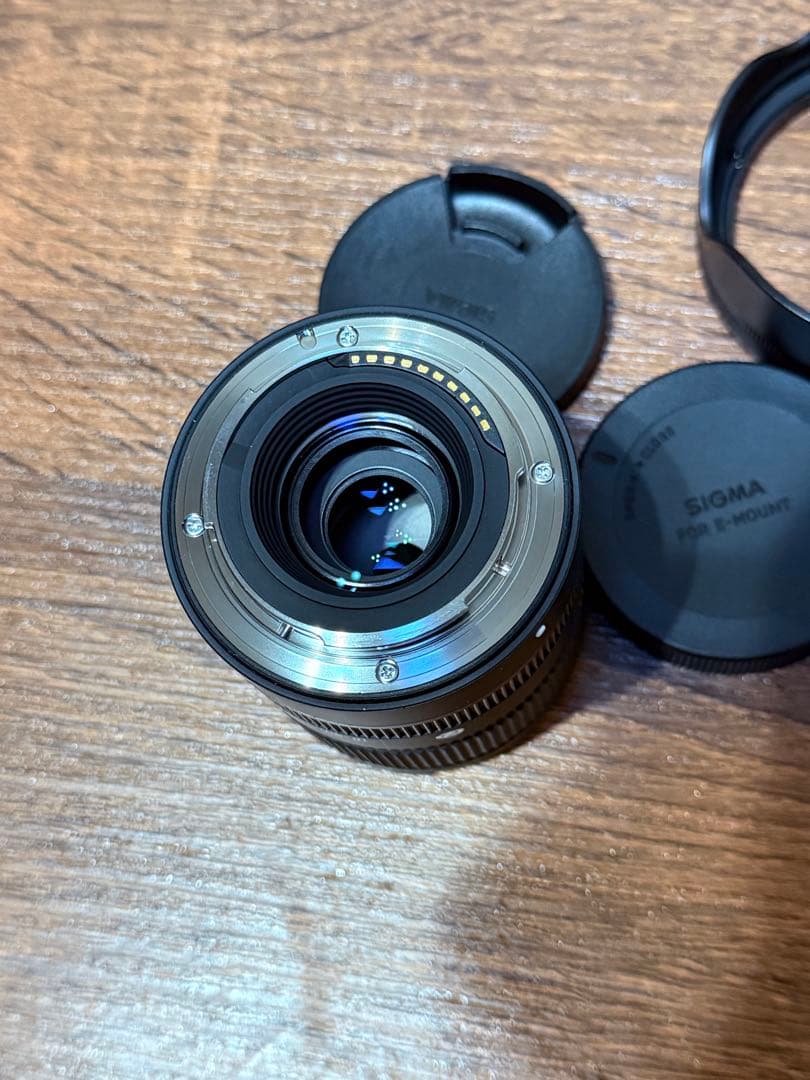 SONY α6600 ミラーレスカメラ 本体とレンズsigma18-50f2.8