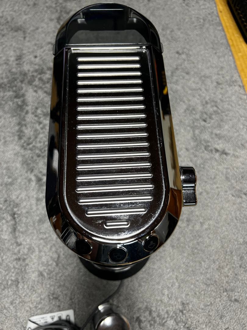 DeLonghi EC680M エスプレッソマシン　デロンギ　デディカ
