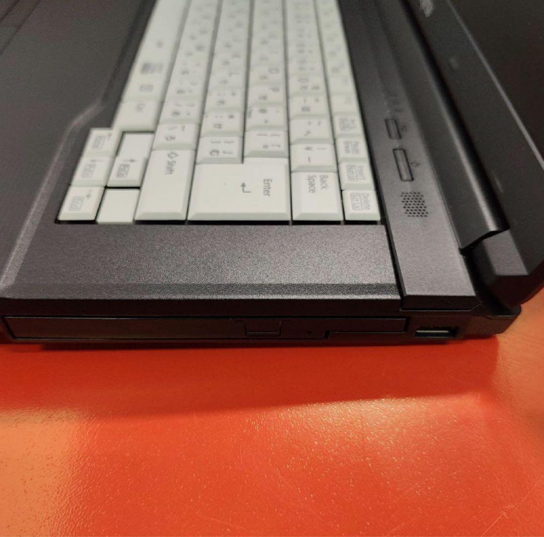 ノートパソコン美品 富士通 DVD Windows11