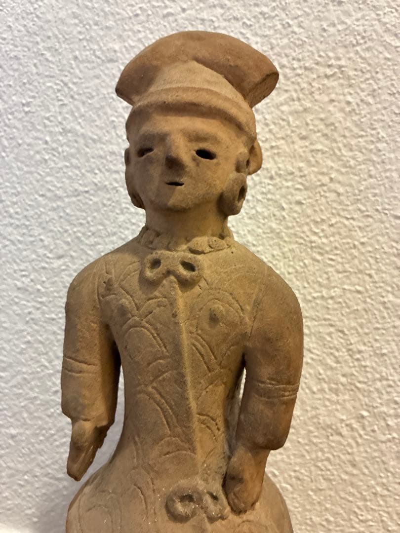 古墳時代　埴輪　横塚古墳　発掘品　出土品　骨董　アンティーク　置物　彫刻　像
