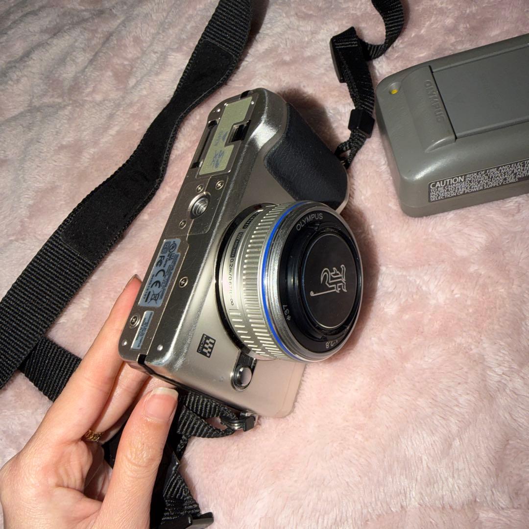 OLYMPUS PEN E-PL2 ミラーレス一眼 17mmレンズ付き