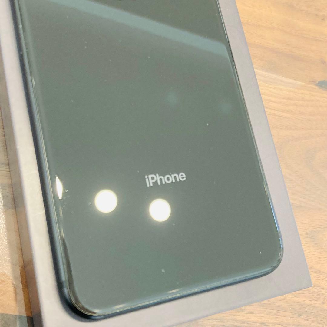 iPhone 8Plus 256GB スペースグレー バッテリー最大容量100%