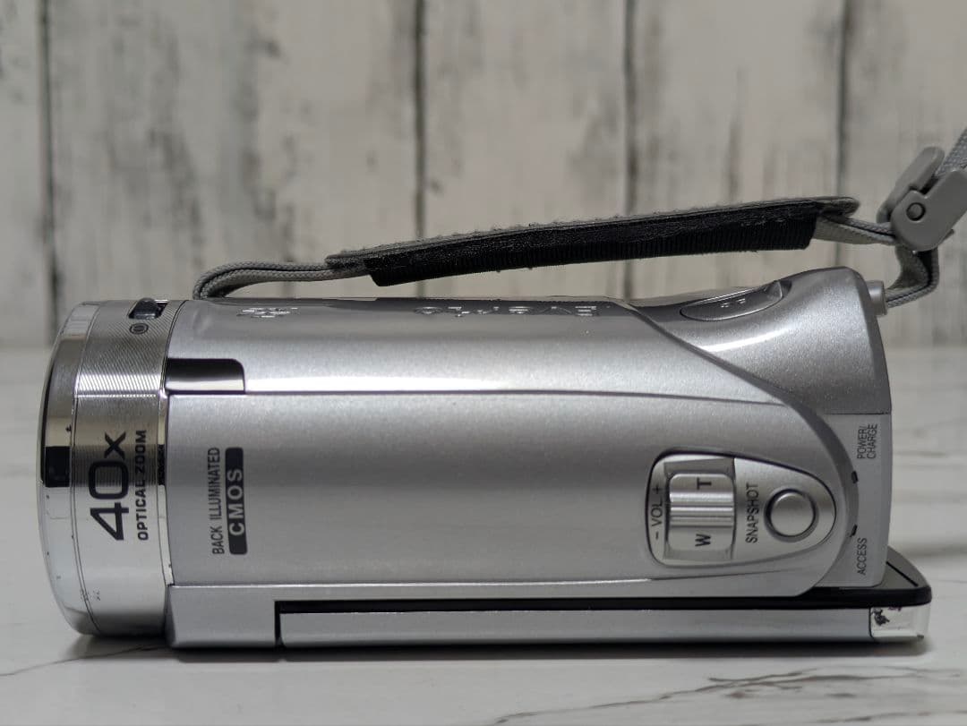 JVC　GZ-E220