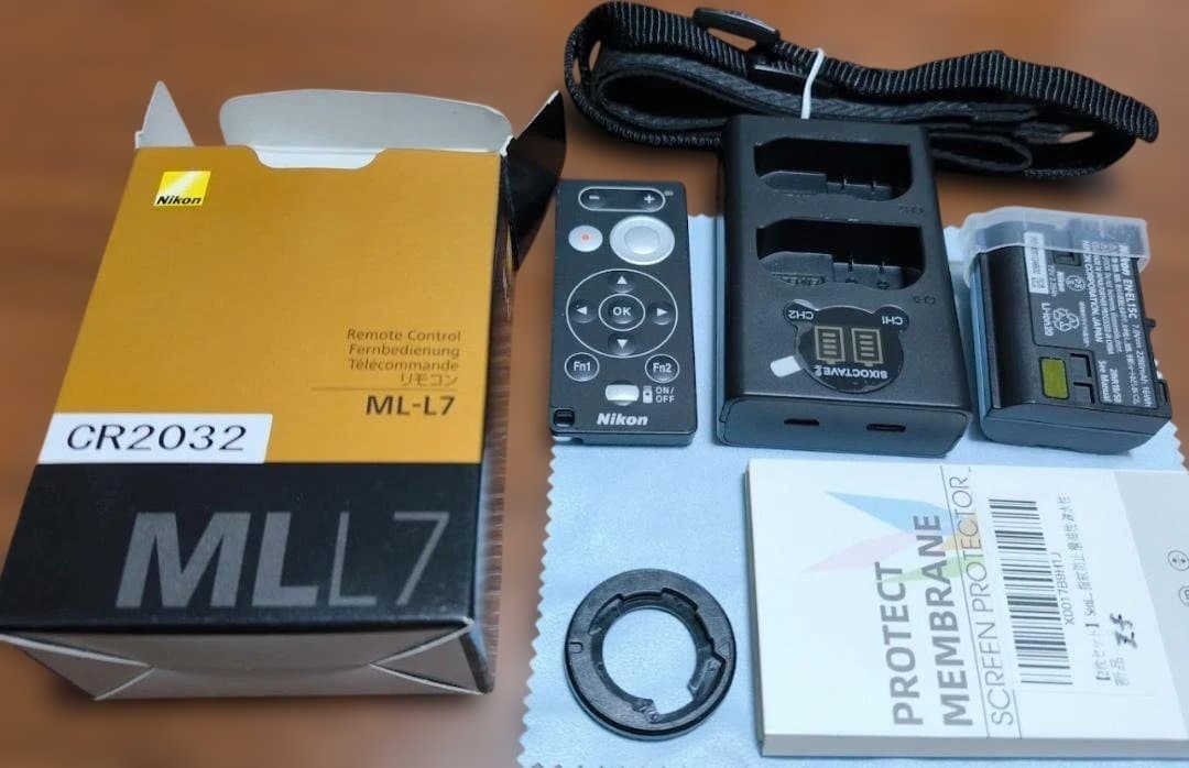 Nikon Zf F2キットレンズき　付属多数　中古美品