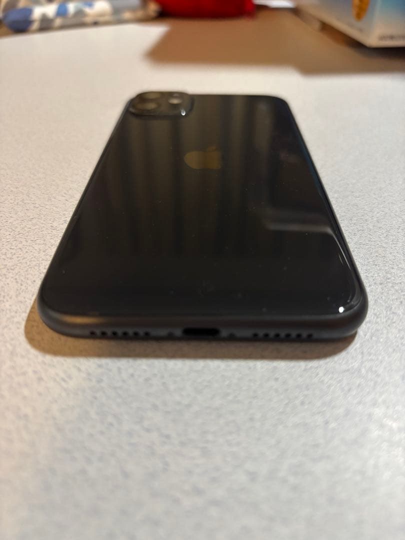 iphone11　本体