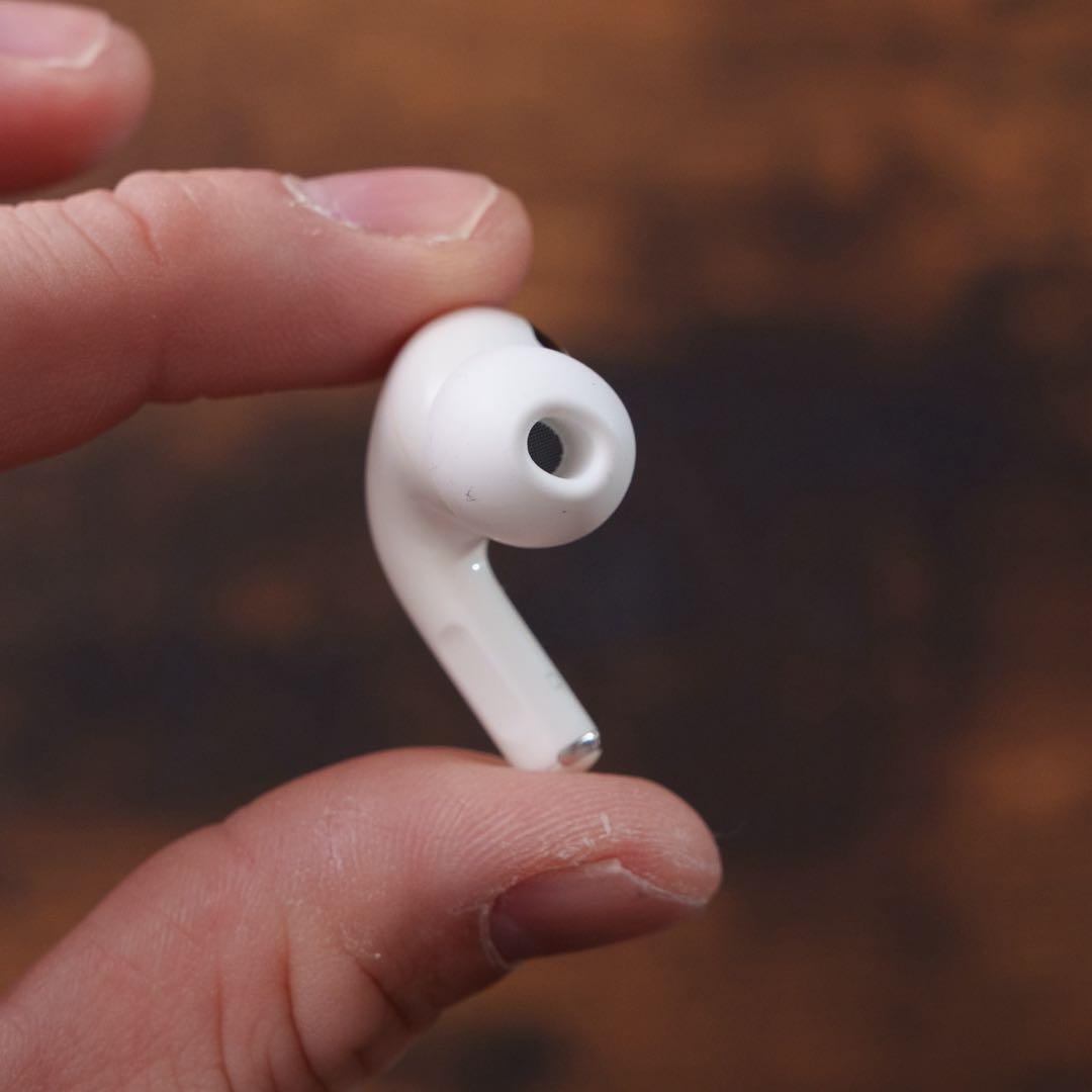 Apple AirPods pro 第一世代 A2084
