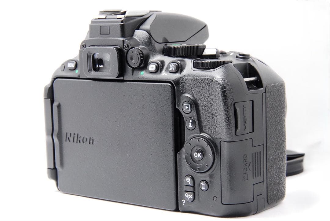 【初心者必見】Nikon D5500 Wi-Fiバリアングル液晶 タッチパネル