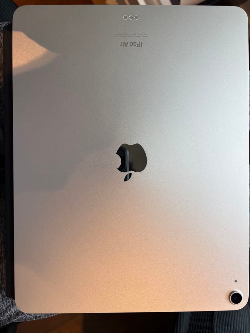 iPad Air 13インチ(M2) Wi-Fi Magic Keyboard付
