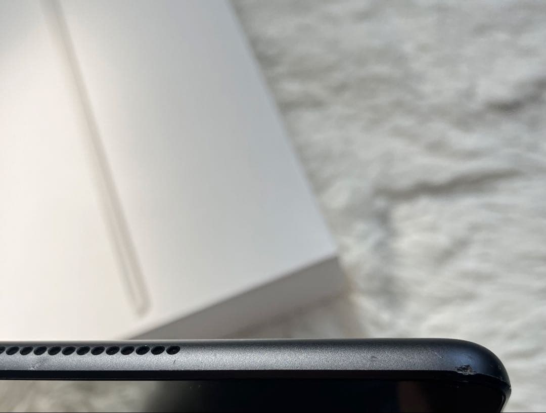 【早い者勝ち】iPad 第9世代 256GB SIMフリー 【すぐ発送】