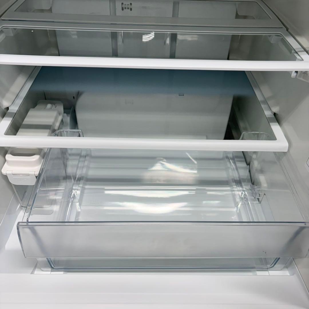 942 東芝　自動製氷機付き　3ドア　右開き　展示品　極美品　設置まで対応