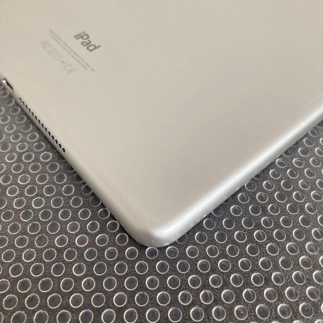 2806 電池最良好☆iPad Air2 第2世代 32GB WIFIモデル☆