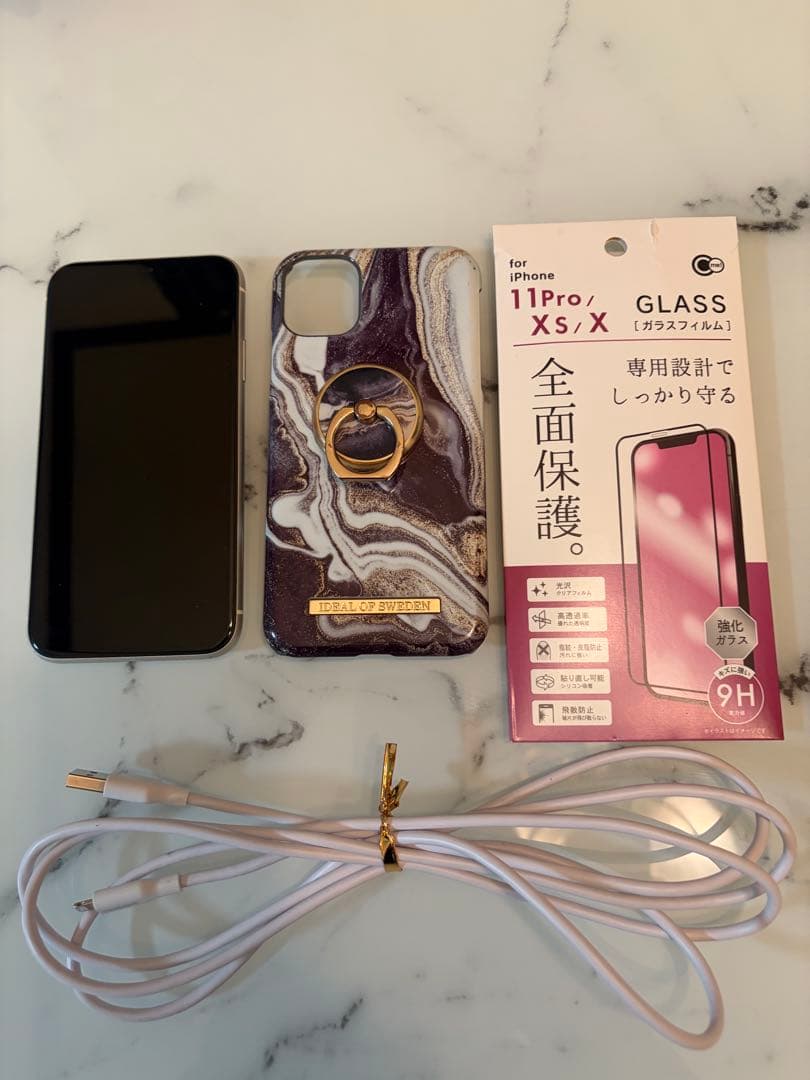 iPhone11 Apple SIMフリー　64GB
