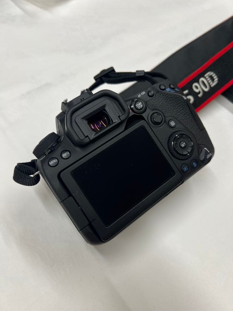 Canon EOS 90D デジタル一眼レフカメラ 本体