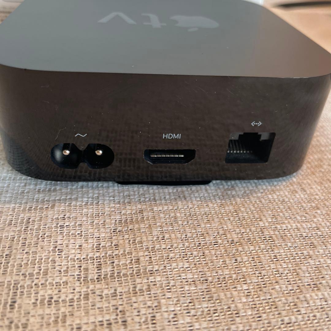 Apple　TV　４K HDR ６４GB