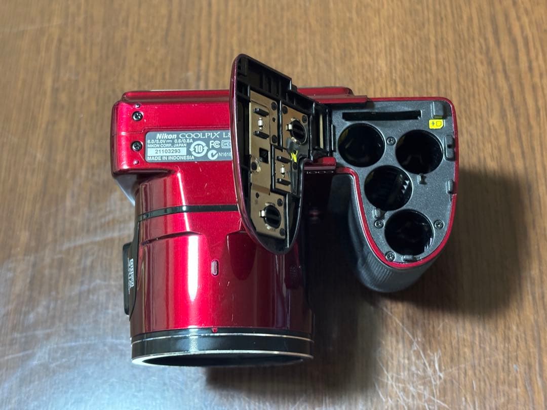 Nikon COOLPIX L820 レッド 動作確認済み やや傷あり