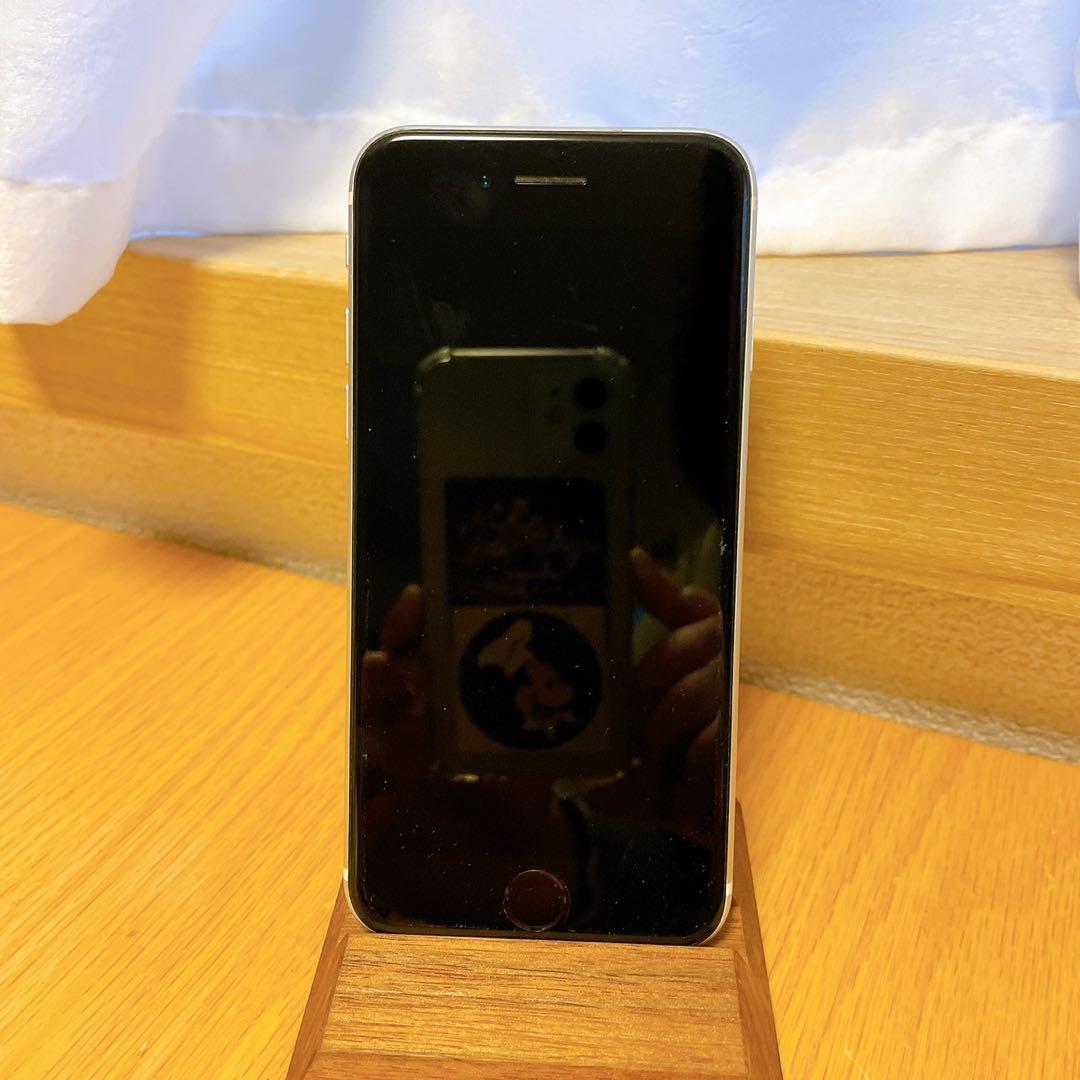 Apple iPhone SE (第2世代) 128GBホワイト　本体