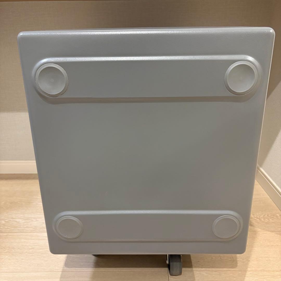Sentry Safe テンキー式 耐水金庫 JFW123FG