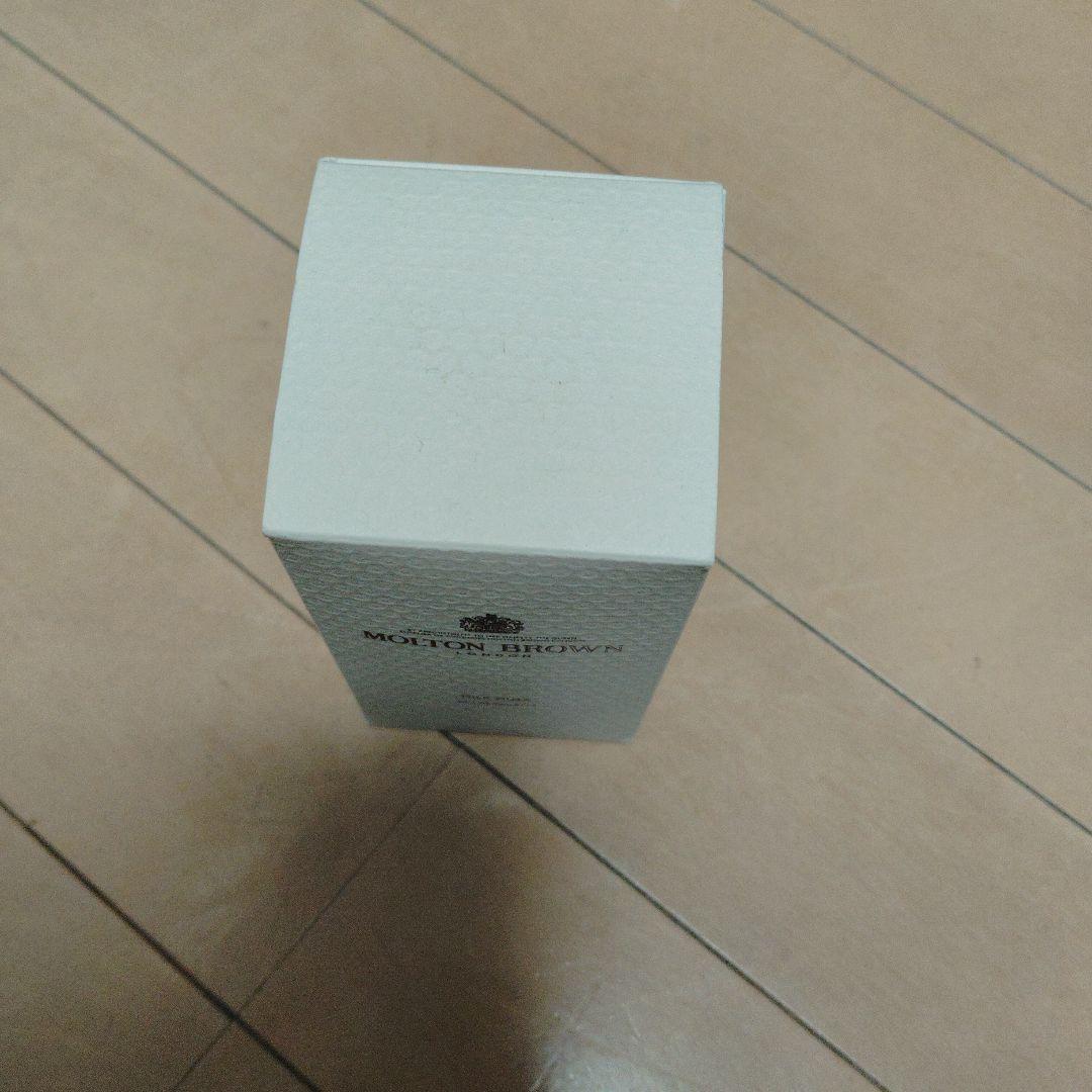 香水(ユニセックス) MOLTON BROWN MILK MUSK Eau de Toilette