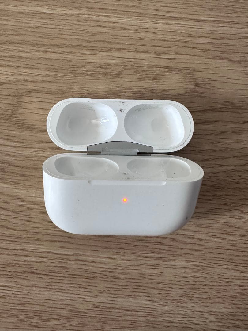Apple AirPods Pro第一世代 ケース ホワイト