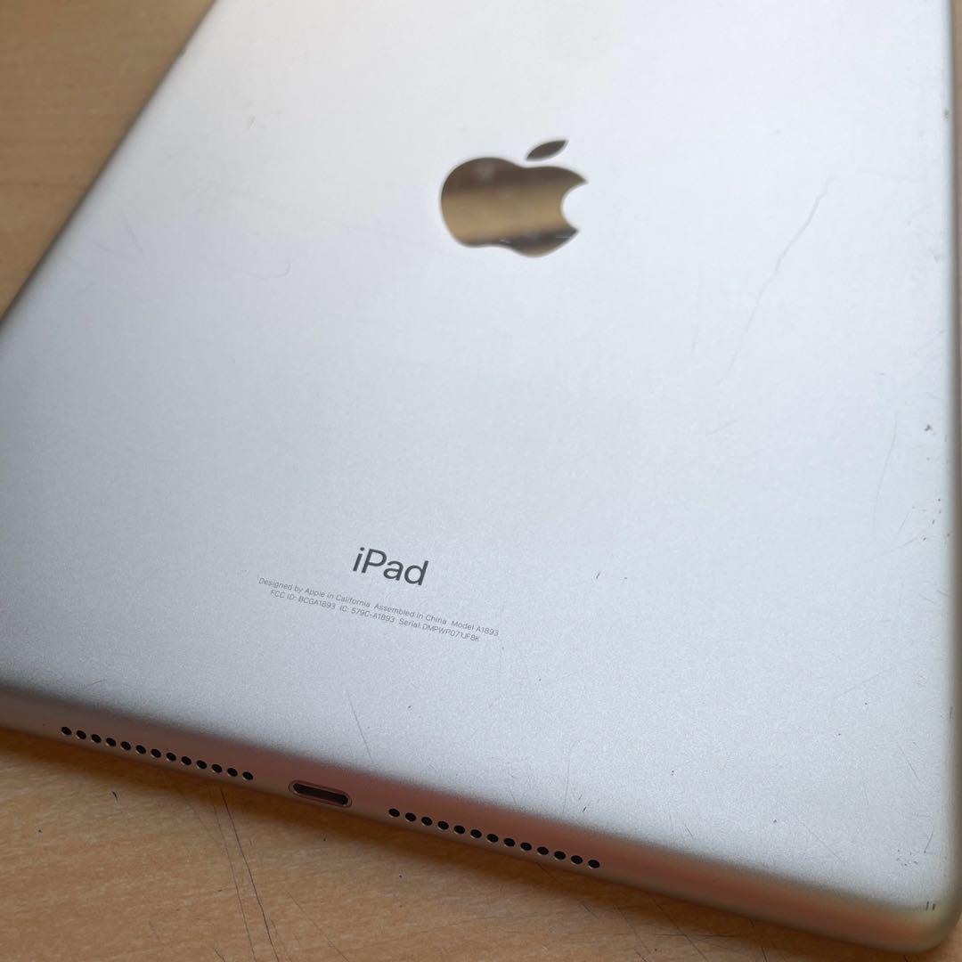 iPad 第6世代　A1893　Wi-Fiモデル　シルバー　32GB #6