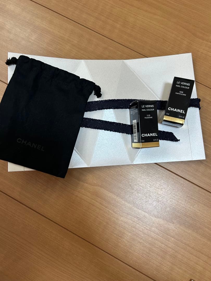 専用シャネル　ネイル2本　巾着