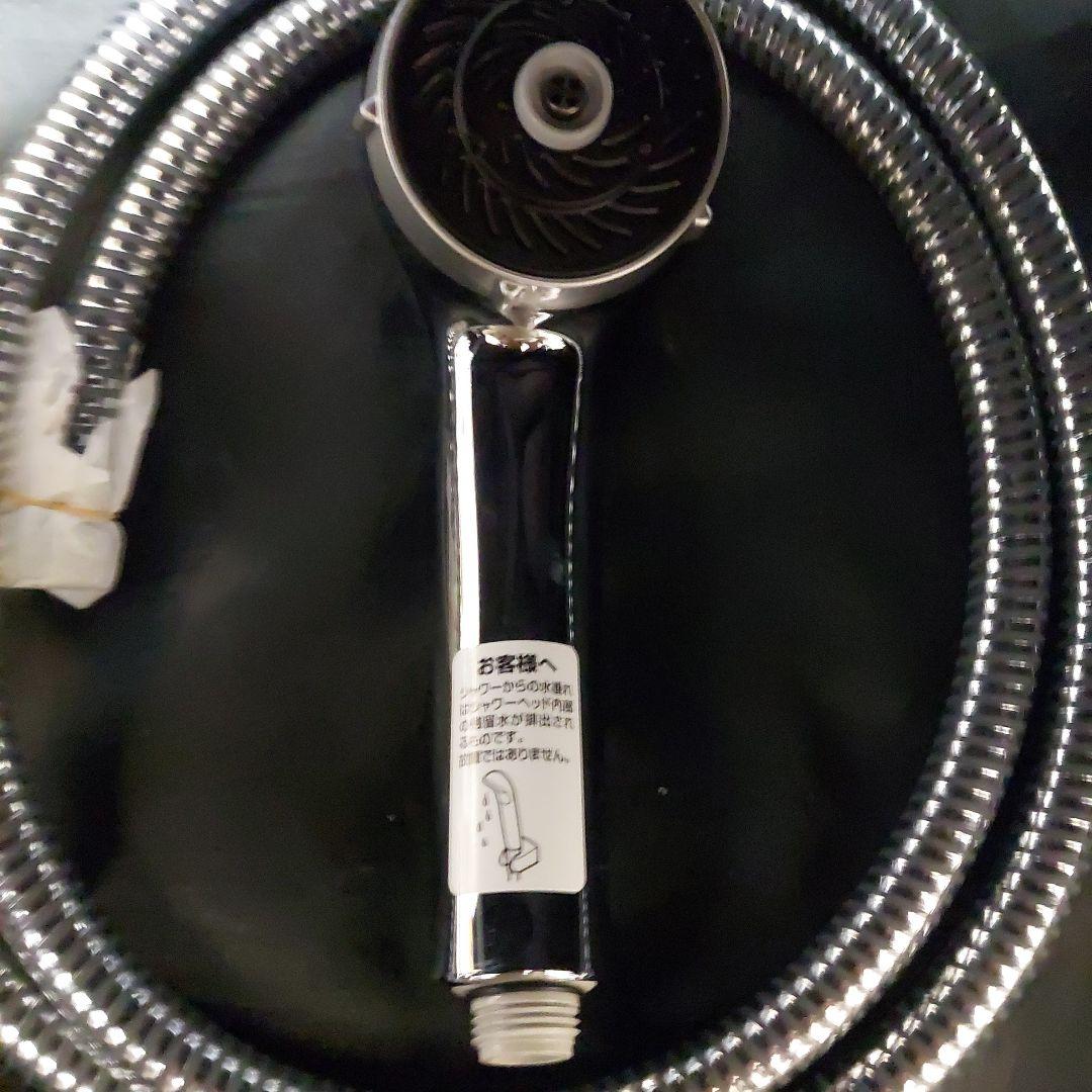 TOTOシャワーヘッド ワンダービート THC10C ホース付き