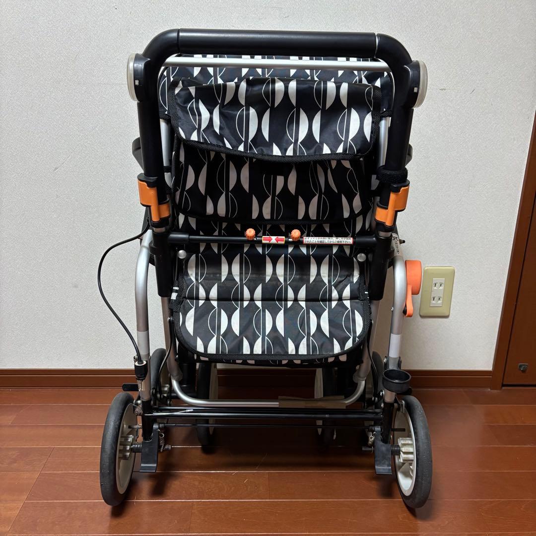 幸和製作所　シルバーカー 「レコルティII SLT10」