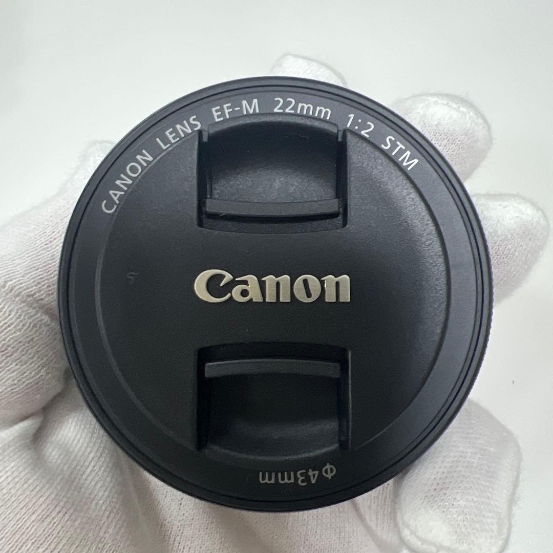 Canon EOS M ミラーレスカメラ 本体と付属品一式