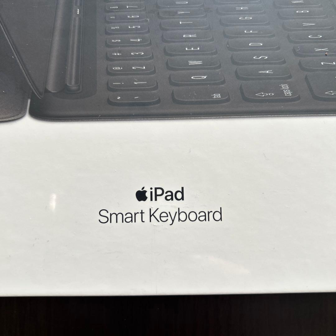 【新品】Apple iPad スマートキーボード