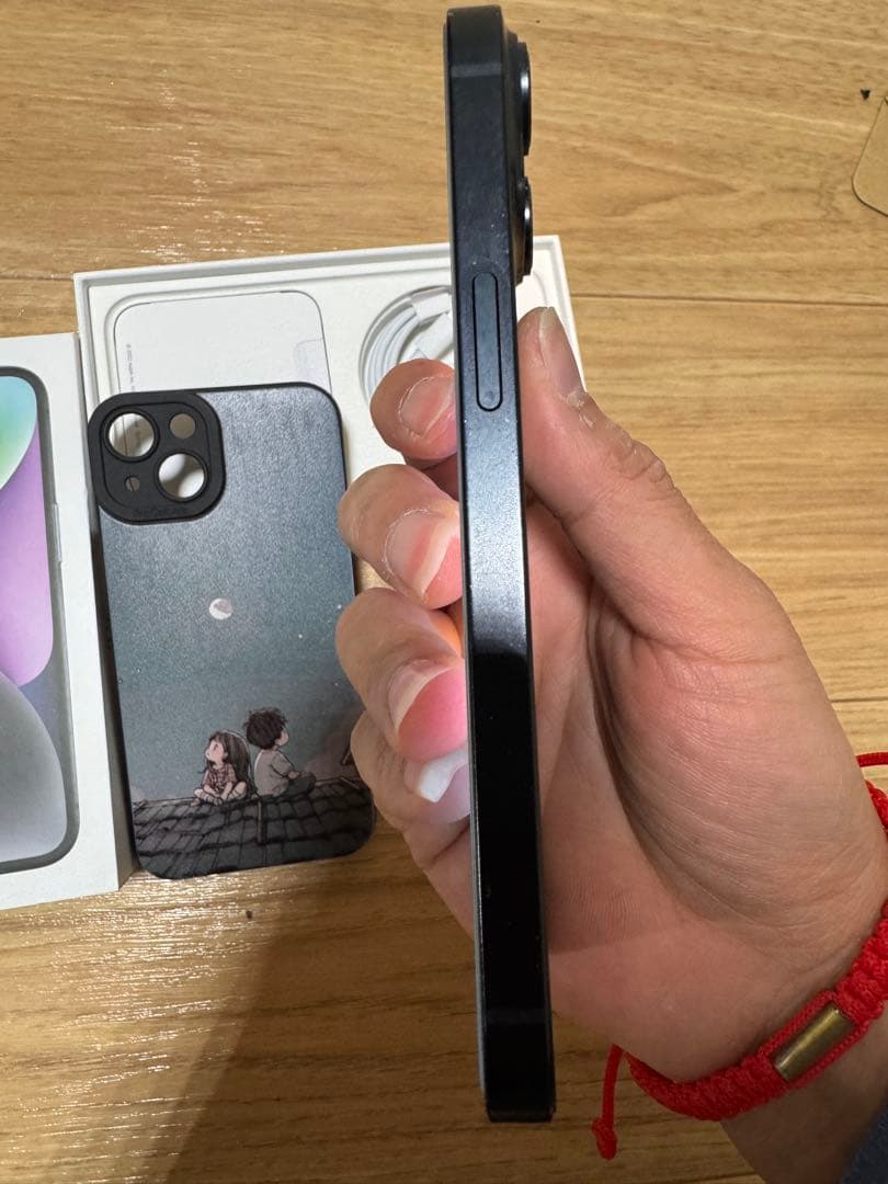 iPhone 14 Simフリー